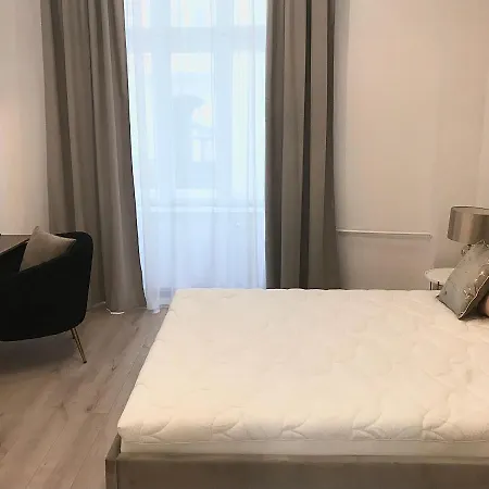 Lägenhet Warsaw Premium Apartments City Center